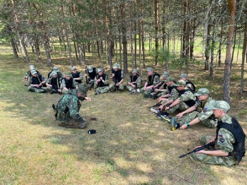 ЦВСП «Русичи» проводит 10-е сборы учебно-методического центра «АВАНГАРД» на базе детского лагеря «Парус»..